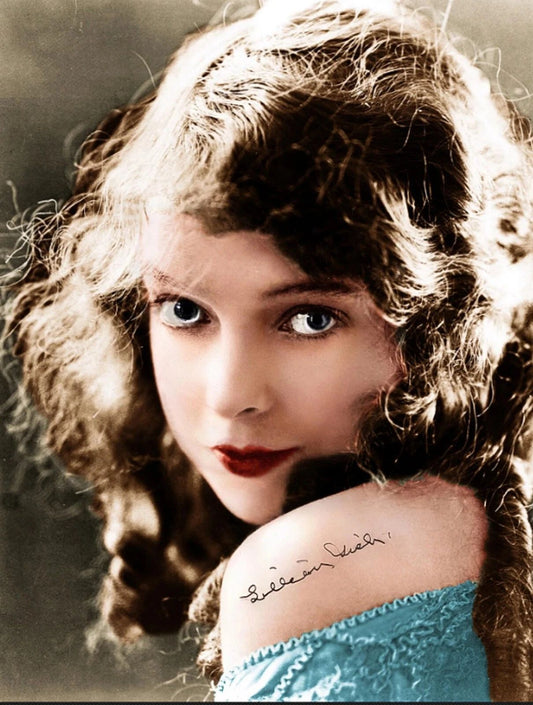 Actress Lillian Gish Reprint Facsimile Autograph Picture Keychain