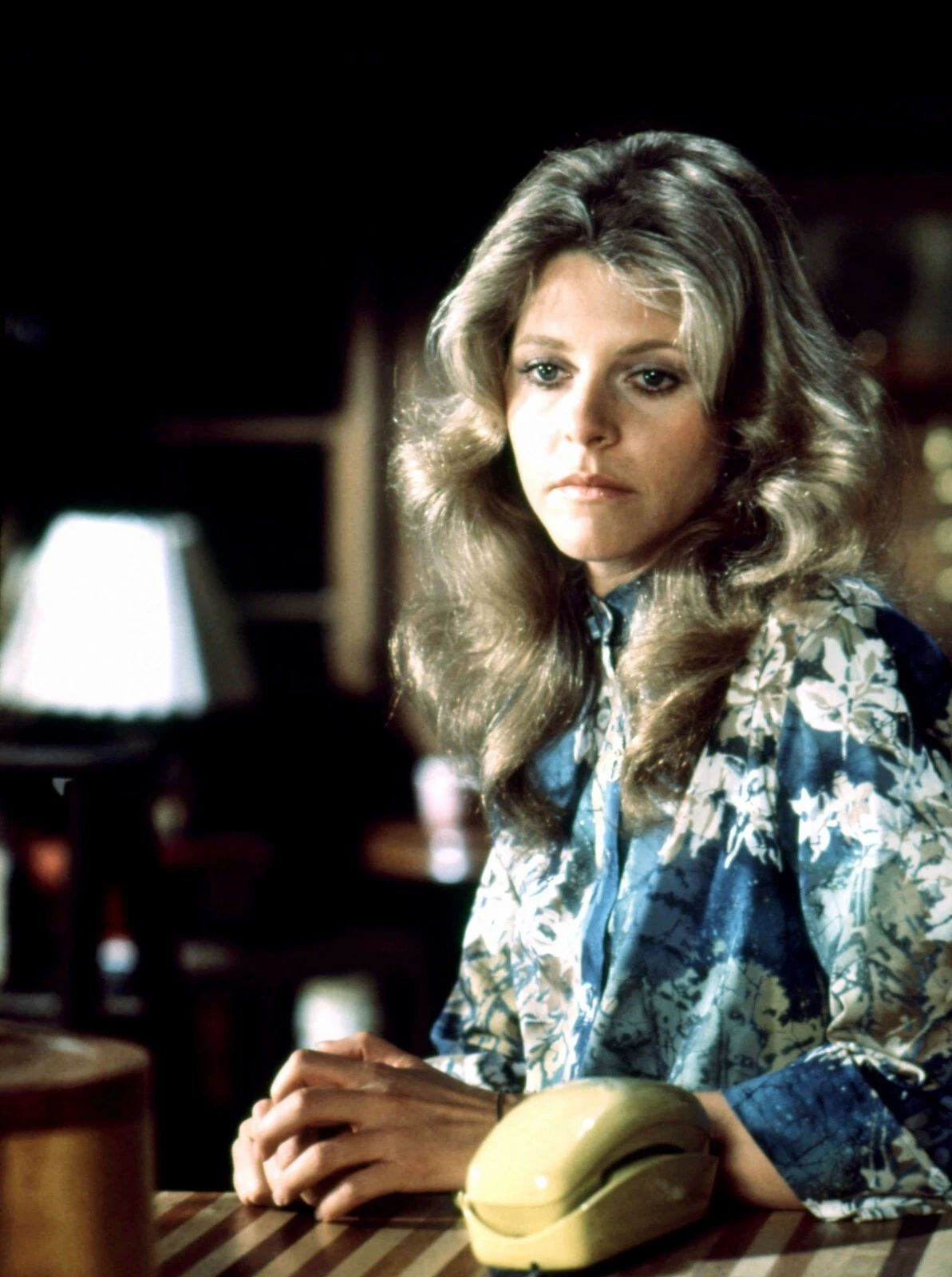 Actress Lindsay Wagner The Bionic Woman Poster Picture Photo Print