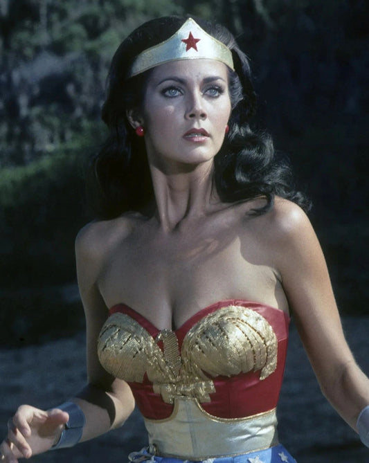 Actress Lynda Carter Tv Show Wonder Woman Picture Magnet Print