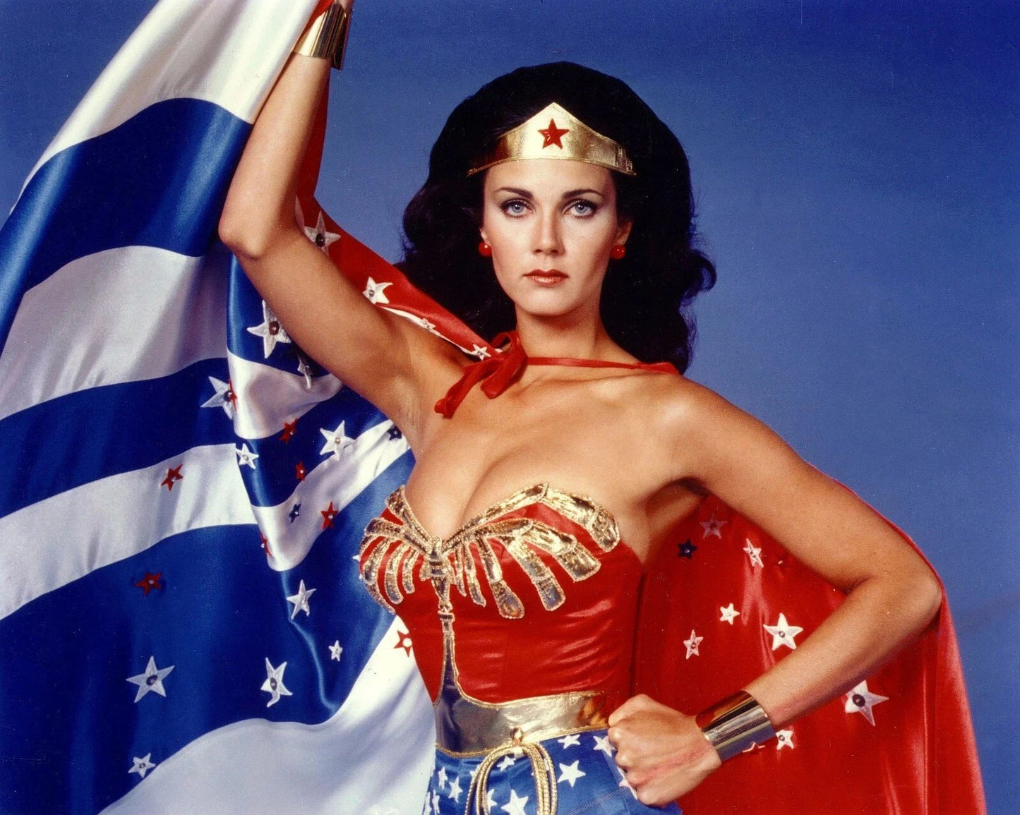 Actress Lynda Carter In 70S Tv Series Wonder Woman Picture Magnet Print