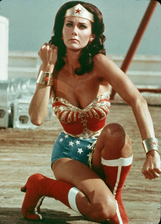 Actress Lynda Carter In 70S Tv Show Wonder Woman Picture Photo Print