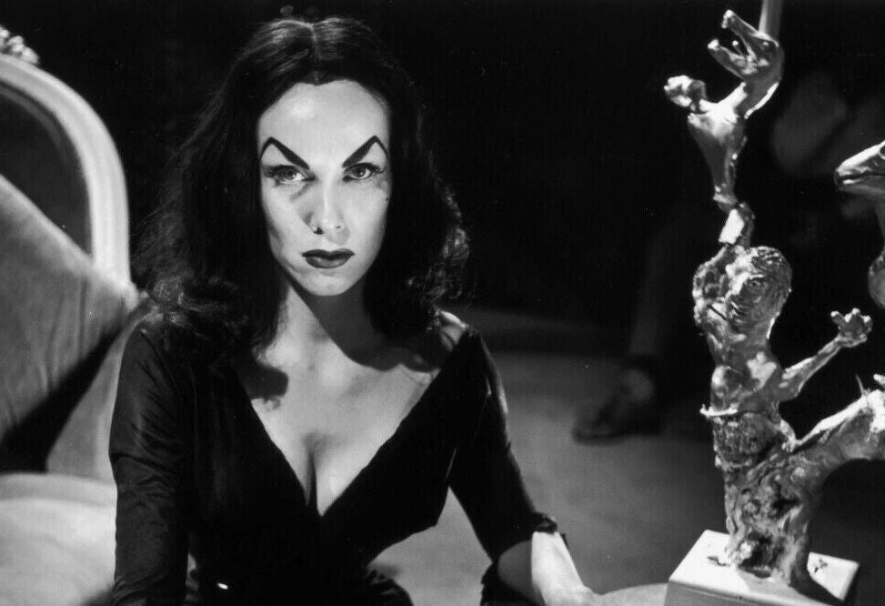 Actress Malia Nurmi Vampira Sexy 1950S Goth Icon Picture Magnet Print