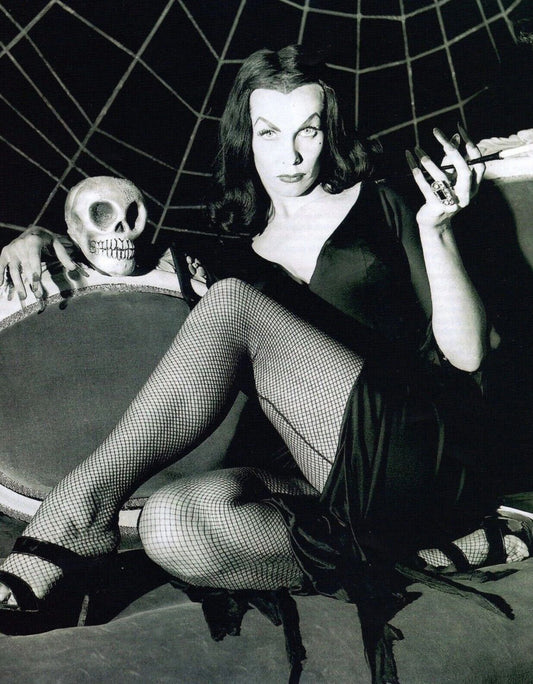 Actress Malia Nurmi Vampira Sexy Horror Movie Icon Picture Keychain Print