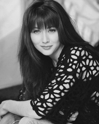 Actress Shannen Doherty Classic Retro P[Ortrait Keychain Keychain 13X24X369