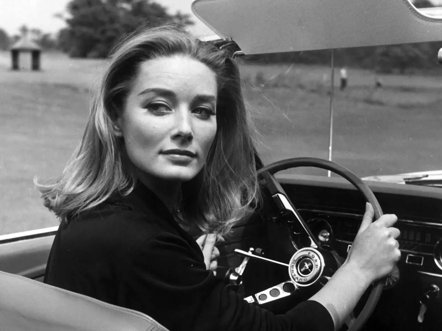 Actress Tania Mallet Bond Girl Movie Goldfinger Publicity Picture Magnet 8 X 10