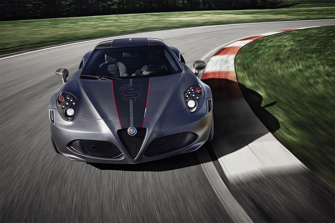 Alfa Romeo 4C Competizione Racing Car Auto Jigsaw Puzzle