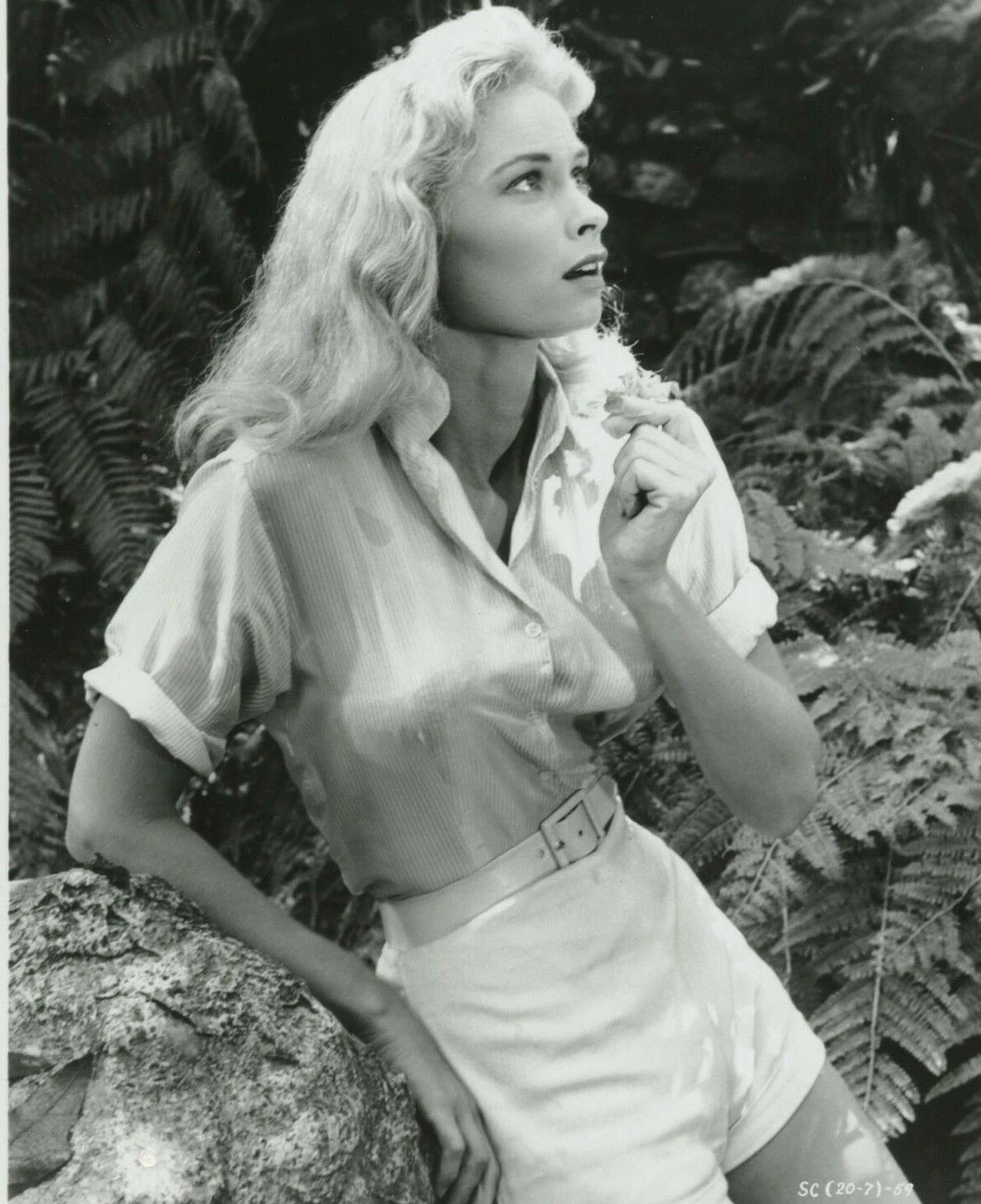 American Actress Irish Mccalla Pin Up Publicity Magnet Magnet