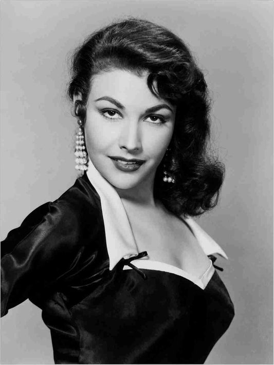American Actress Mara Corday Classic Portrait Picture Magnet Magnet Print