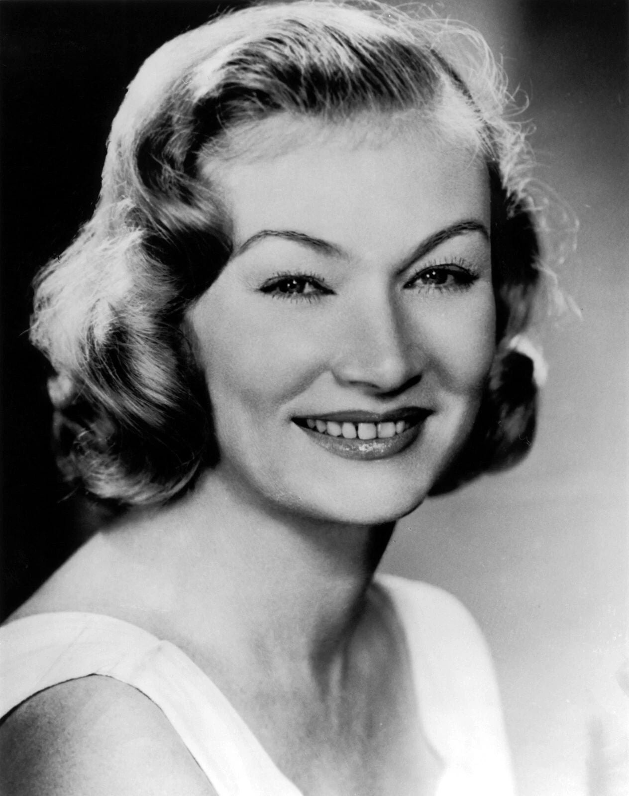 American Actress Veronica Lake Classic Picture Keychain Keychain Print