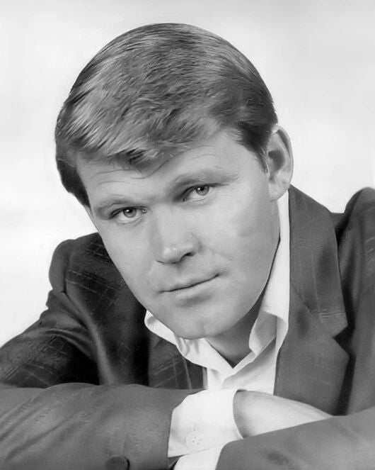 American Singer Glen Campbell Glossy Keychain Country Music Keychain