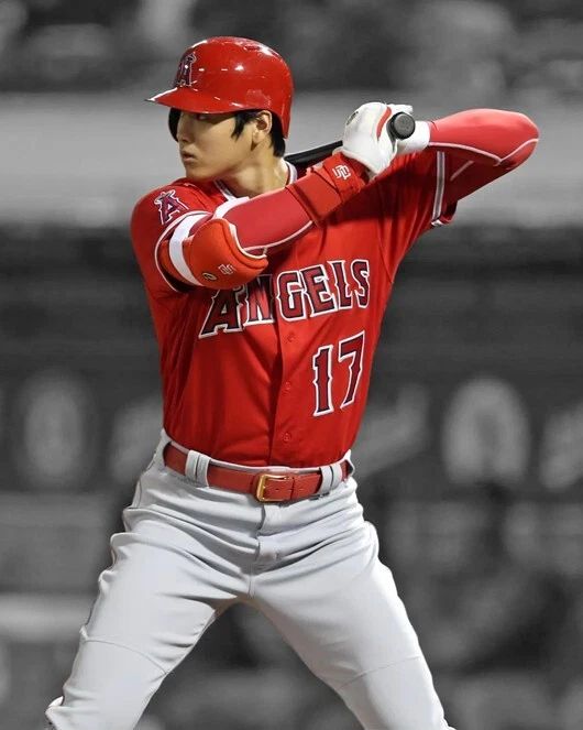 Anaheim Angels Shohei Ohtani Glossy Keychain Baseball Print Spotlight Keychain 1