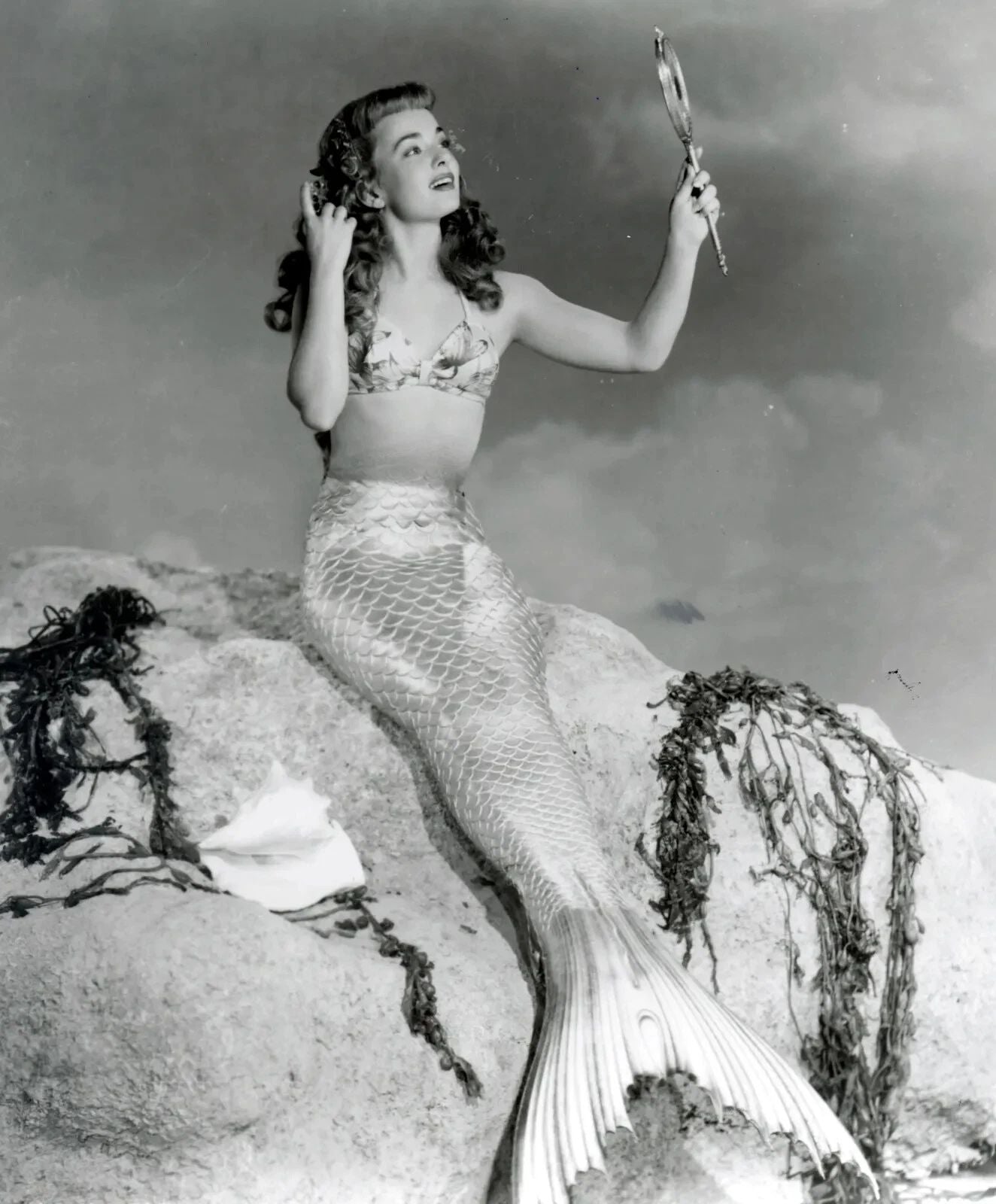 Ann Blythe In Mr. Peabody And The Mermaid Publicity Picture Keychain