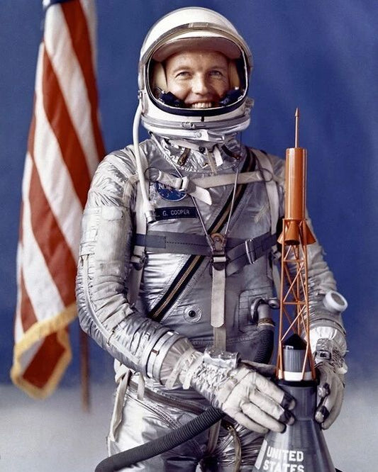 Astronaut Gordon Cooper Glossy Magnet Magnet Nasa Mercury Atlas 9 Print