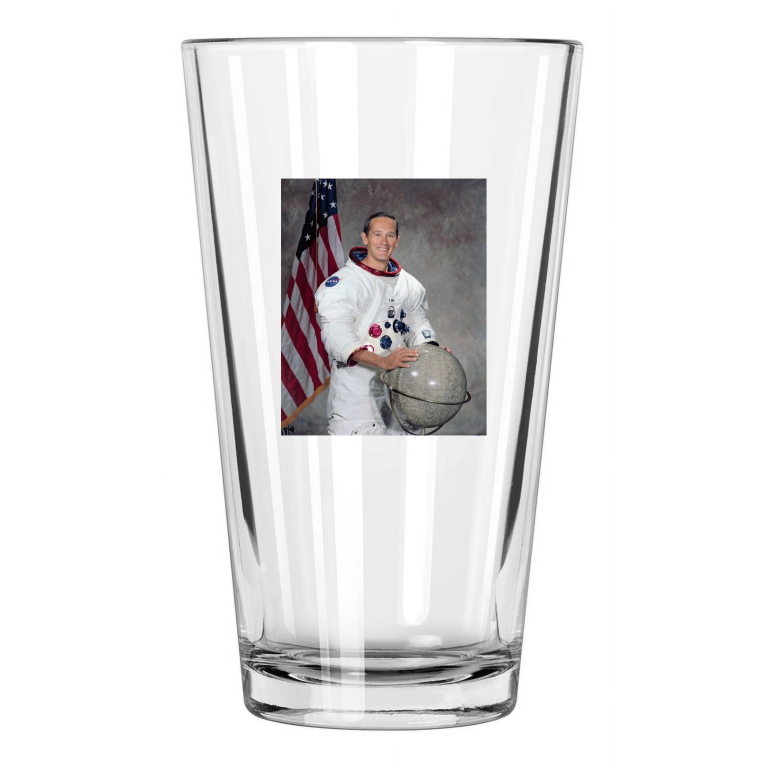 Astronaut Pilot Charles Duke Photo Apollo 16 Moon Pint Beer Drinking Glass