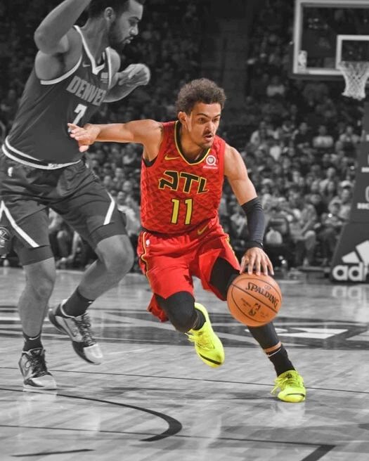 Atlanta Hawks Trae Young Glossy Keychain Spotlight Basketball Keychain