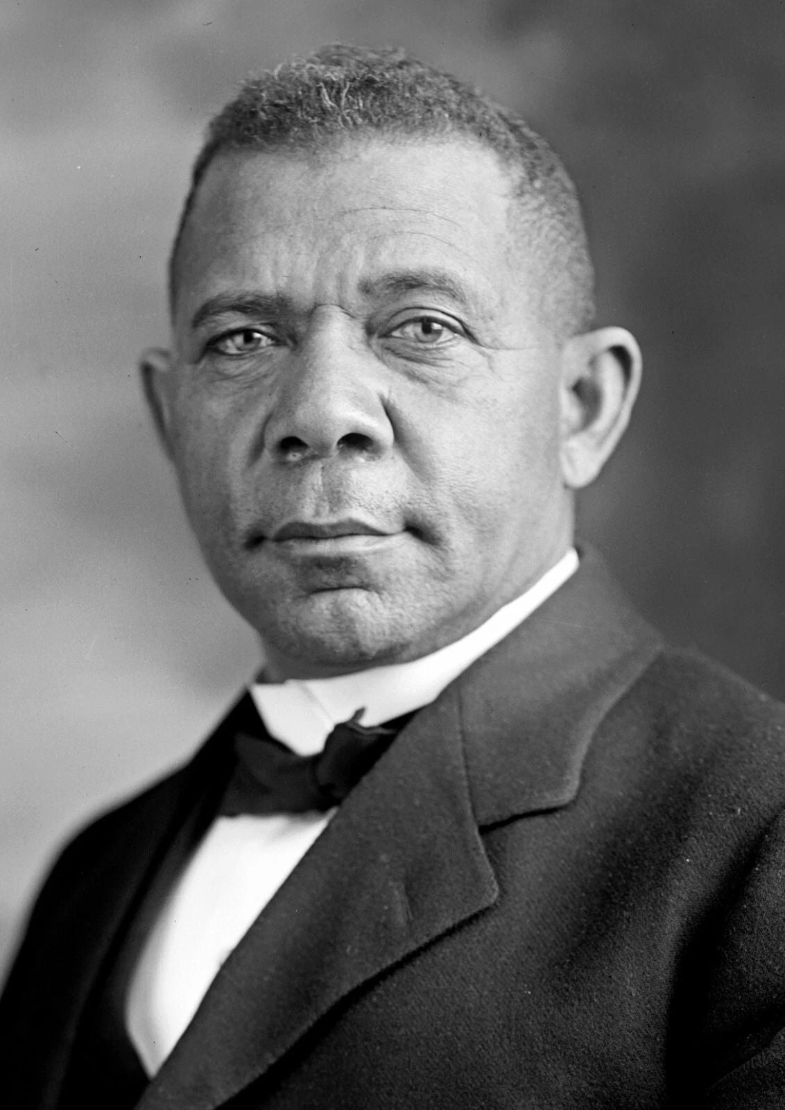 Author & African American Civil Rights Leader Booker T Washington Picture Magnet