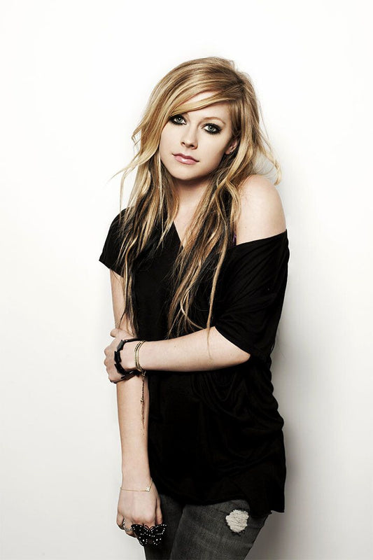 Avril Lavigne Singer Artist Songwriter Painting Wall Home Decor Jigsaw Puzzle