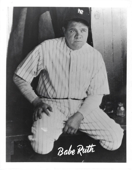 Babe Ruth Keychain New York Yankees Ny Baseball Close Up In Dugout