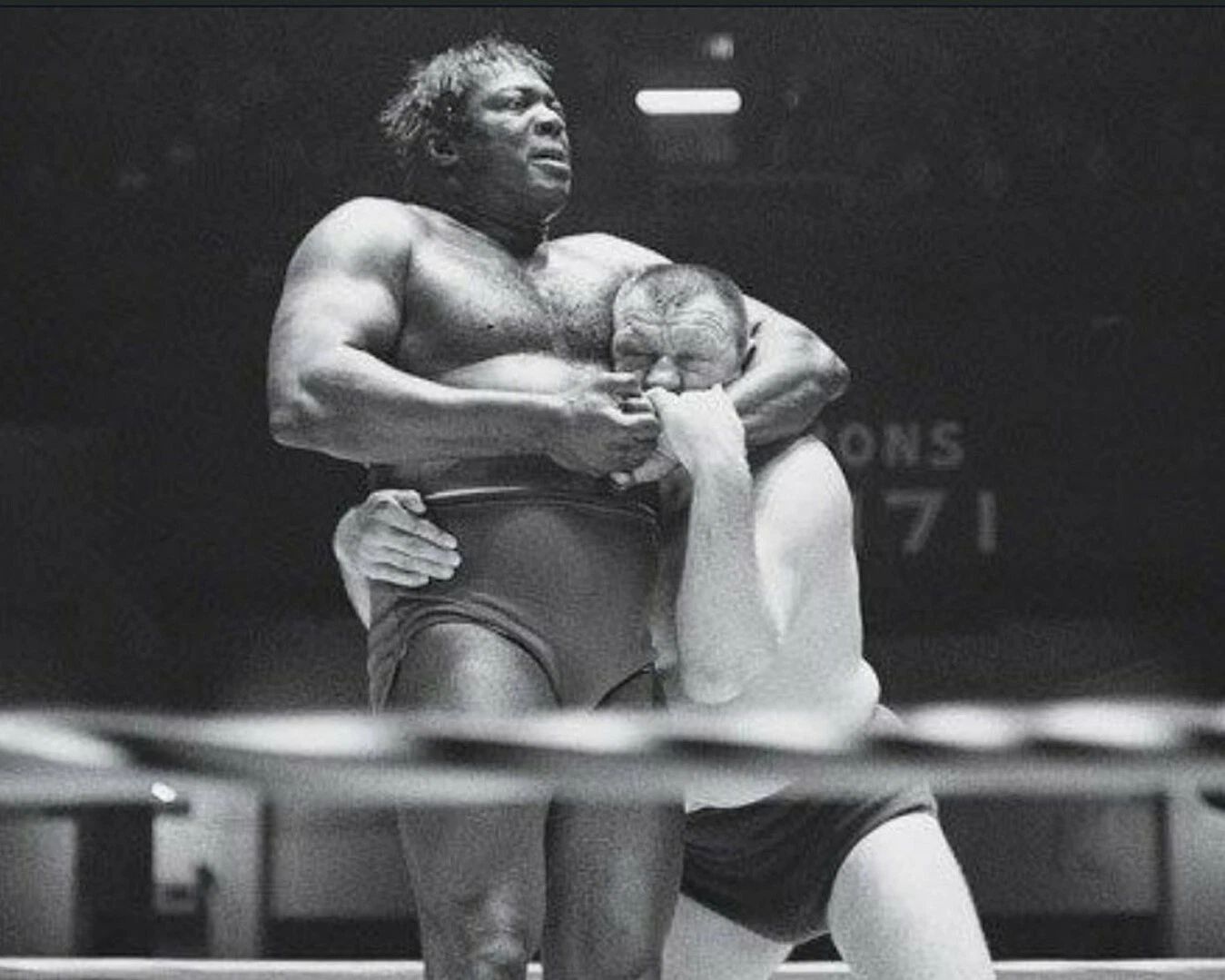 Bobo Brazil Keychain Wrestling Picture Wwf Head Lock