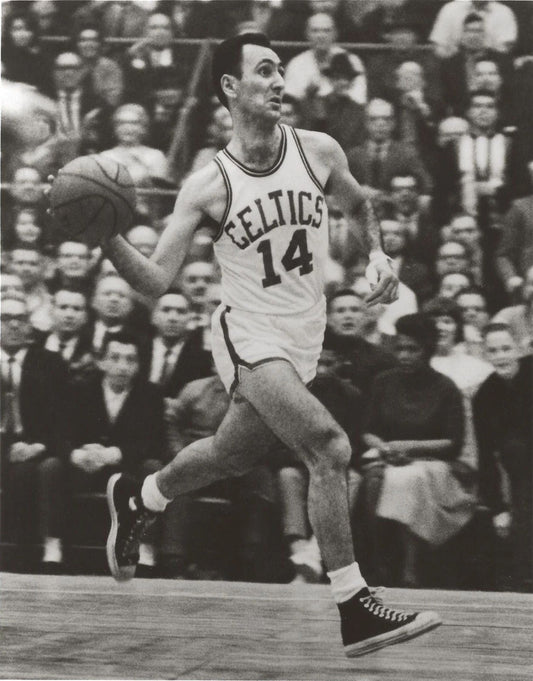 Bob Cousy Photo Boston Celtics Basketball Nba Leg Passing