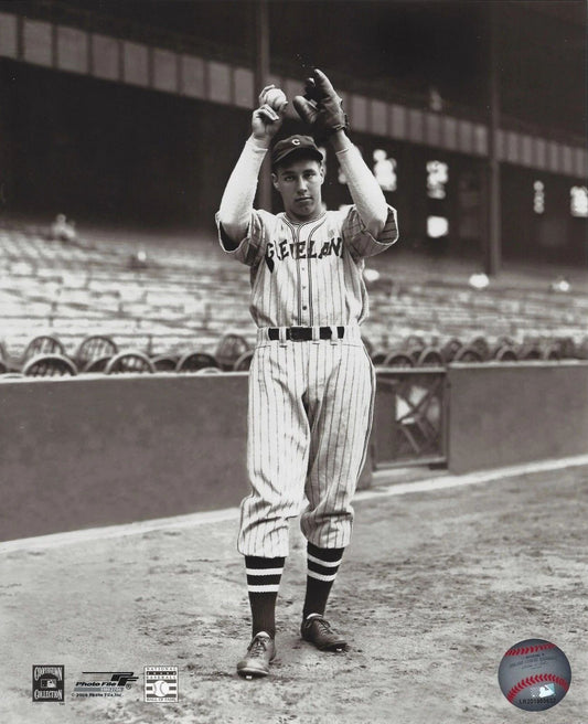 Bob Feller Keychain Cleveland Indians Baseball Picture Warming Up