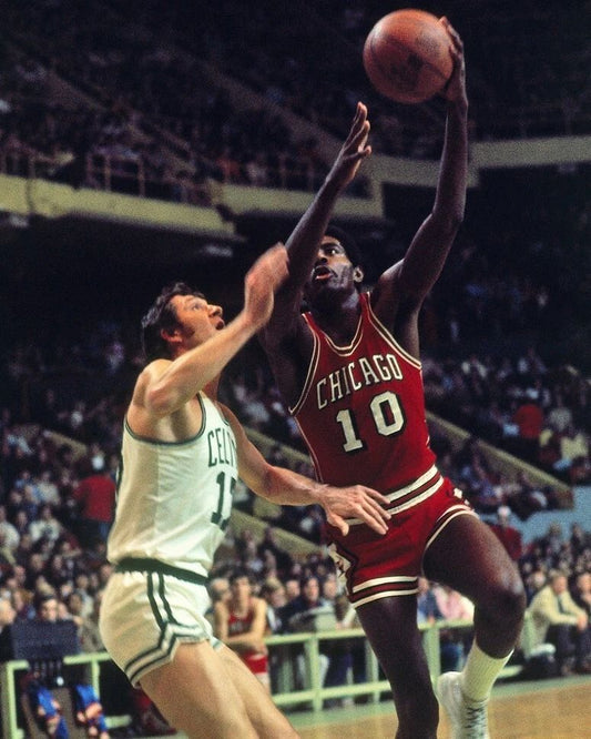 Bob Love & John Havlicek Photo Chicago Bulls Boston Celtics Basketball