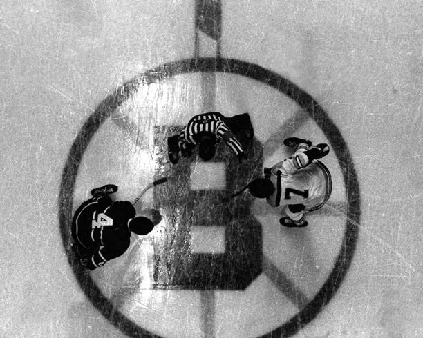 Boston Garden Bruins Phil Esposito Vs Canadiens Jean Beliveau Glossy Photo