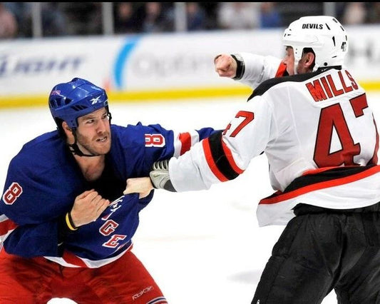 Brandon Prust Brad Mills Fight Keychain Hockey Ny Rangers Devils Picture Nhl