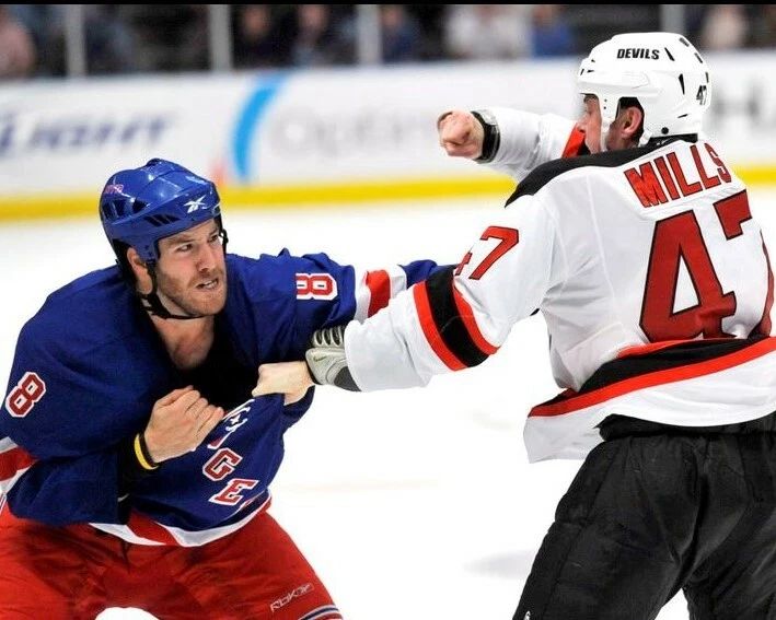 Brandon Prust Brad Mills Fight Magnet Hockey Ny Rangers Devils Picture Nhl