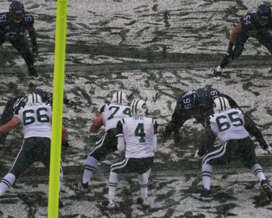 Brett Favre Keychain New York Jets Ny Picture Nfl Football Snow