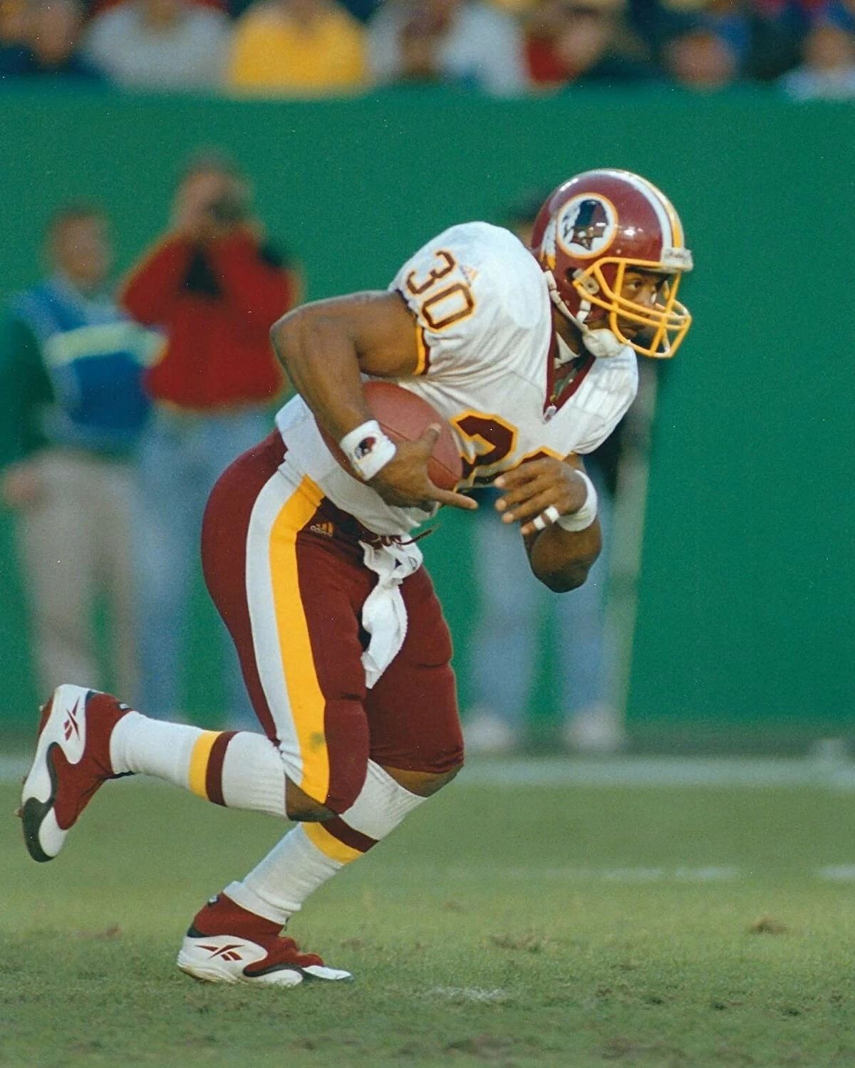 Brian Mitchell Magnet Washington Redskins Picture Nfl With Ball