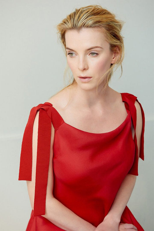 Betty Gilpin Celebrity Cinema Actress Star Jigsaw Puzzle