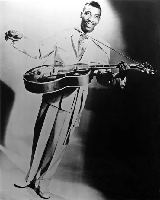 Blues Soul Singer T Bone Walker Glossy Keychain Music Guitarist Keychain