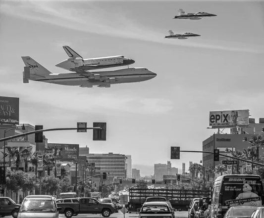Boeing 747 Transports Nasa Spaceship Over La 2012 Vintage Picture Keychain