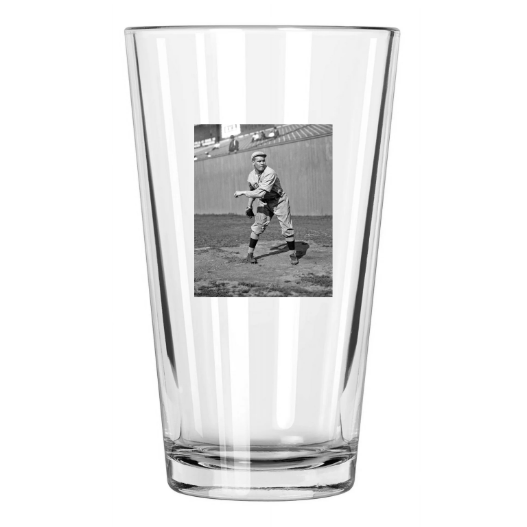 Boston Red Sox Hubert 'Dutch' Leonard Photo Baseball Pint Beer Drinking Glass