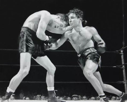Boxer 'The Raging Bull' Jake Lamotta Vs Fritzie Zivic Glossy Keychain Keychain