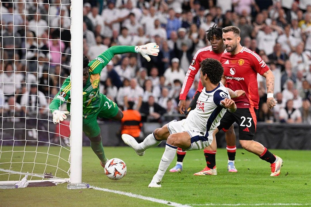 Brennan Johnson London White Europe Winners Final Match Jigsaw Puzzle
