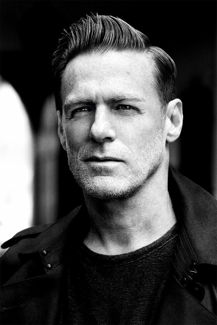 Bryan Adams Black White Singer Musician Artist Wall Home Decor Keychain