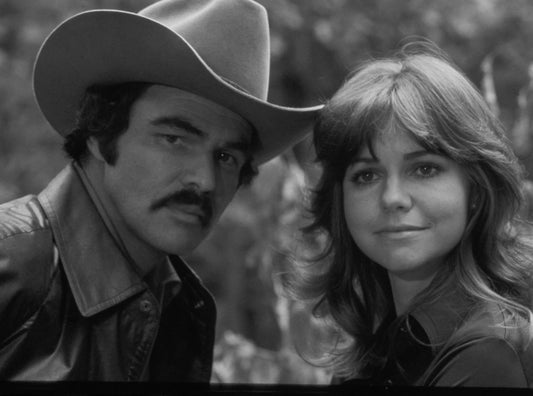 Burt Reynolds Sally Field In Smokey & The Bandit Retro Picture Keychain 8.5X 11