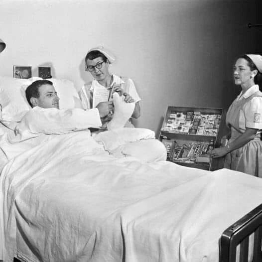 Buying Cigarettes From Hospital Bed 1950S Funny Historic Picture Photo