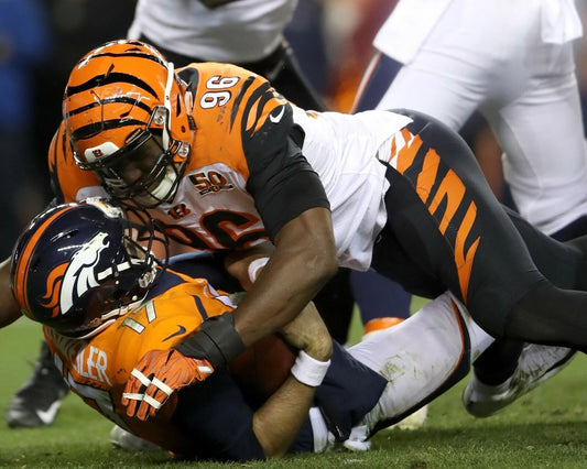 Carlos Dunlap Photo Cincinnati Bengals Picture Nfl Football Vs Broncos