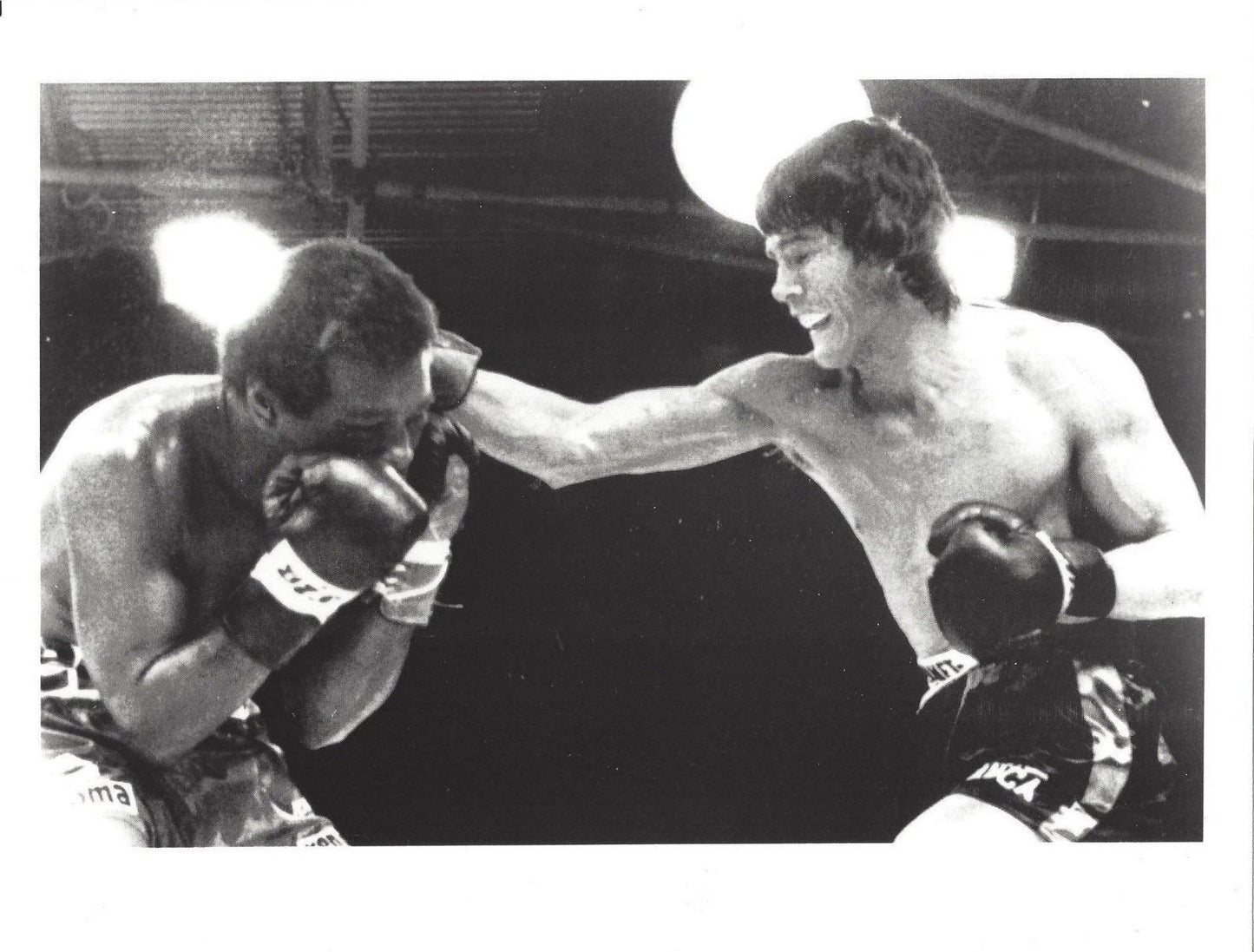 Carlos Monzon Vs Rodrigo Valdez Photo Boxing Picture