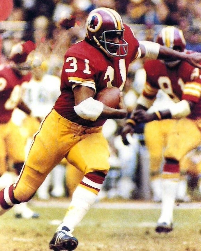 Charley Harraway Photo Washington Redskins Picture Nfl Football With Ball