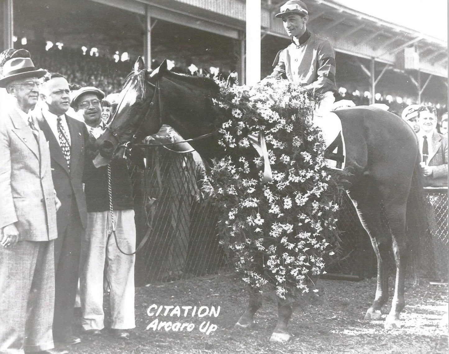 Citation Photo Horse Racing Picture Jockey Eddie Arcaro 300 PCS Jigsaw Puzzle