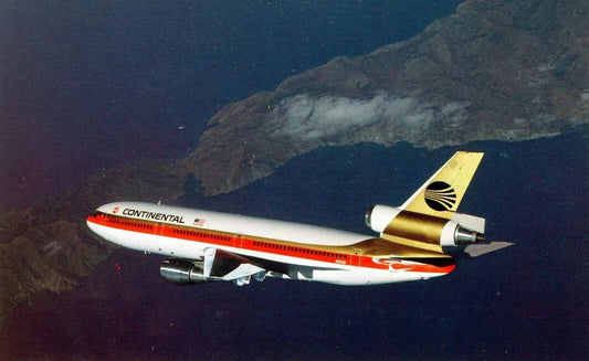 Continental Airlines Dc 10 Jet Plane In Flight Retro Picture Keychain