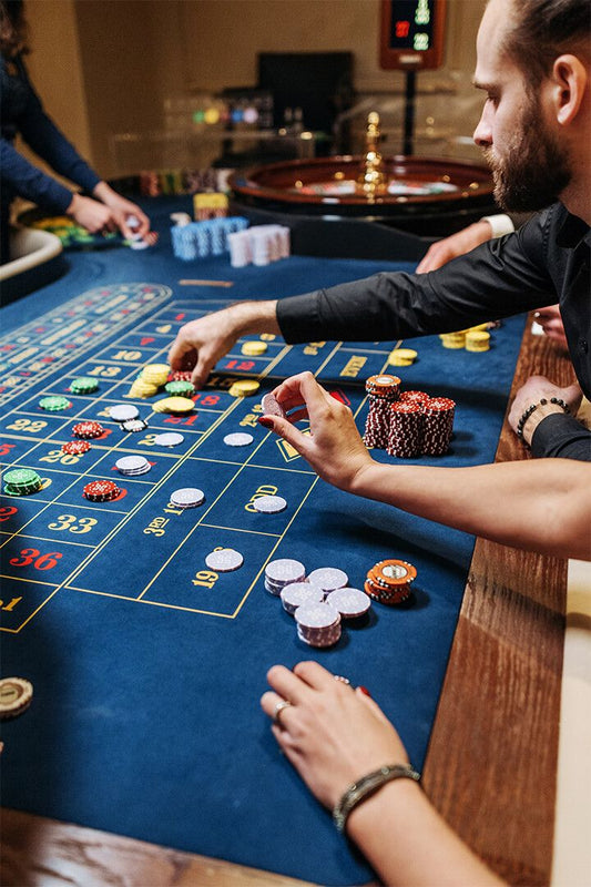 Card Players In Casino Game Pieces Painting Print Jigsaw Puzzle