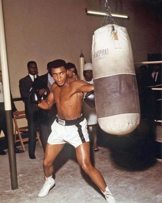 Cassius Clay Muhammad Ali Glossy Keychain Boxer Print Training Boxing Keychain 3