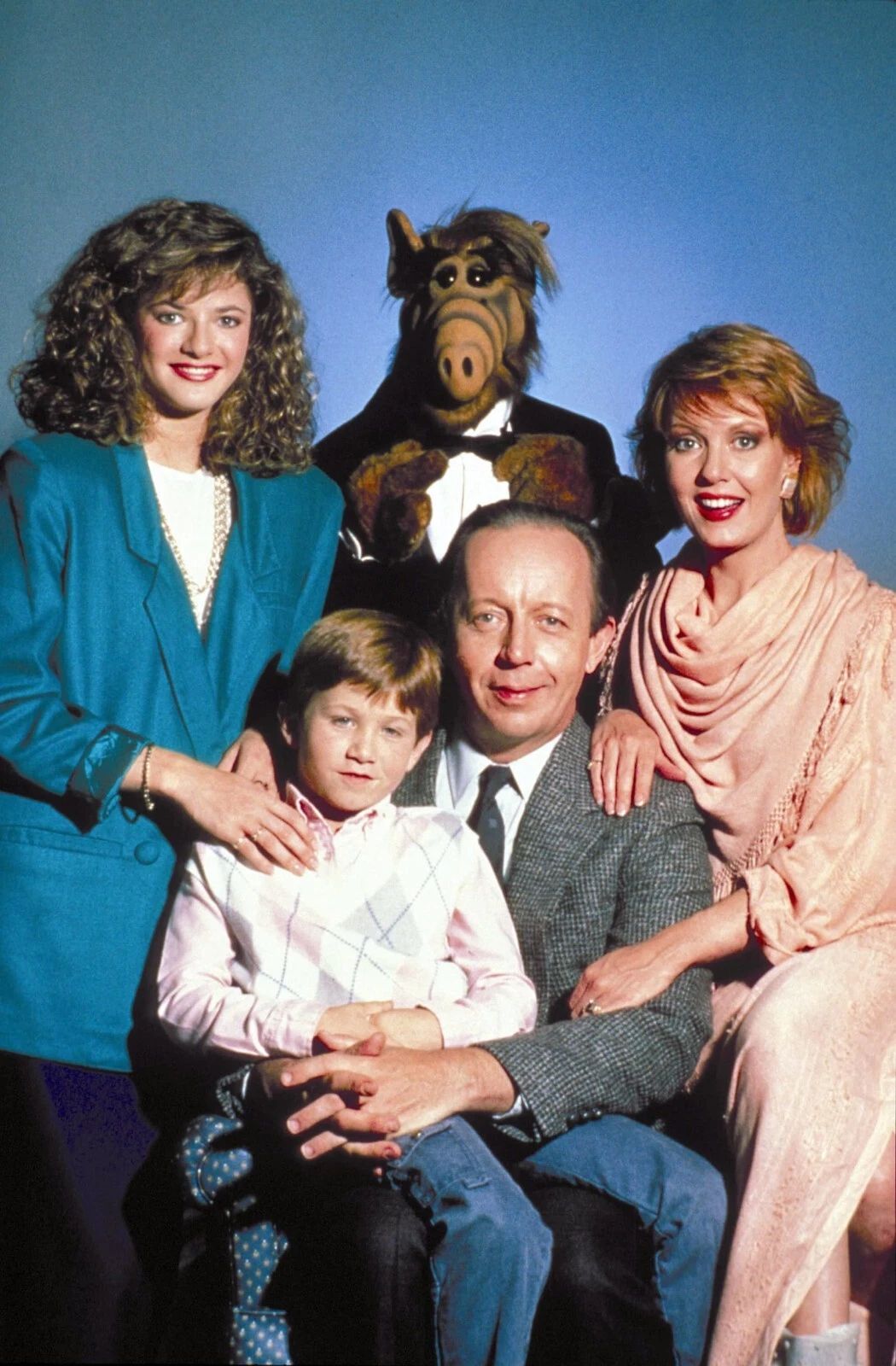 Cast Of Alf& Max Wright In Tv Show Series Publicity Picture Keychain Print