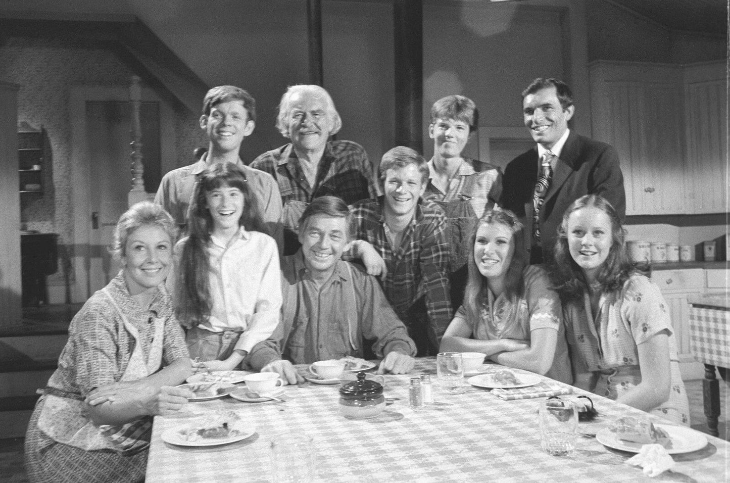 Cast Of Classic 70S Tv Show The Waltons Keychain Picture Keychain Print