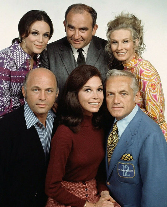 Cast Of The Mary Tyler Moore Show Tv Television Keychain Picture Reprint